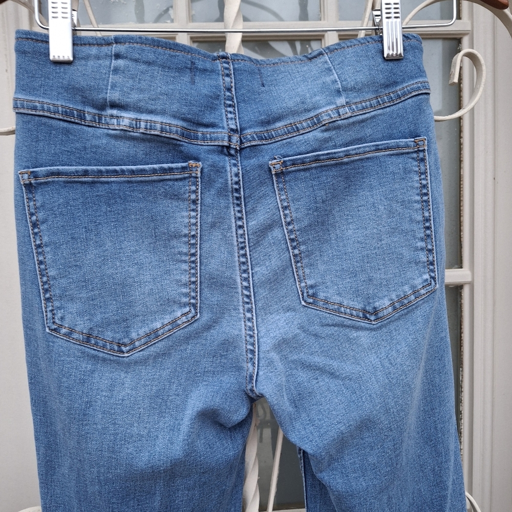 We The Free Penny Pull-On Wide Flare Soft Denim Blue Stretch Jeans Women Size 27 - Picture 7 of 16